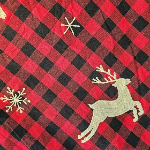 Hobby Lobby Christmas Tree Skirt Embroidered Reindeer Red Buffalo Check 52"D NEW - Picture 2 of 9